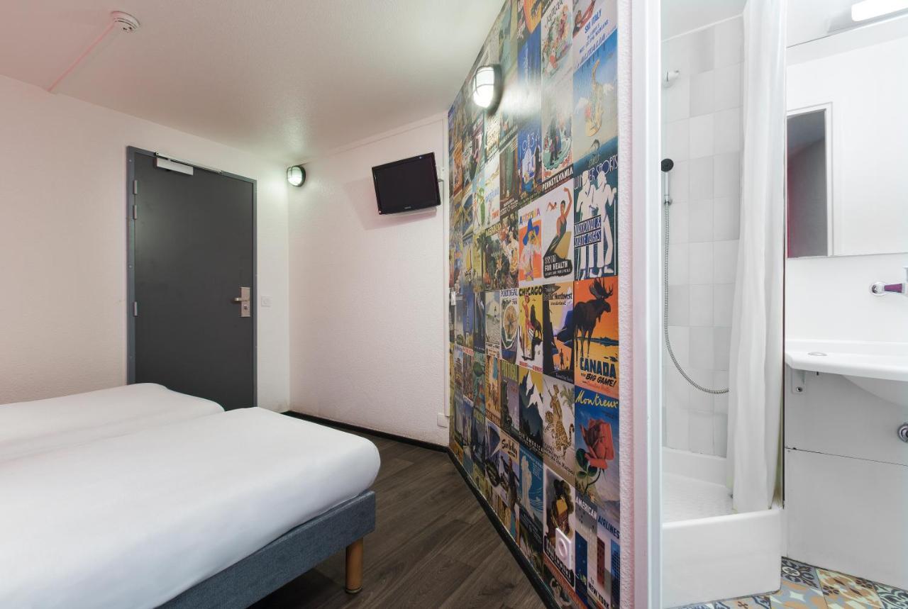 Hotelf1 Cergy Exterior photo